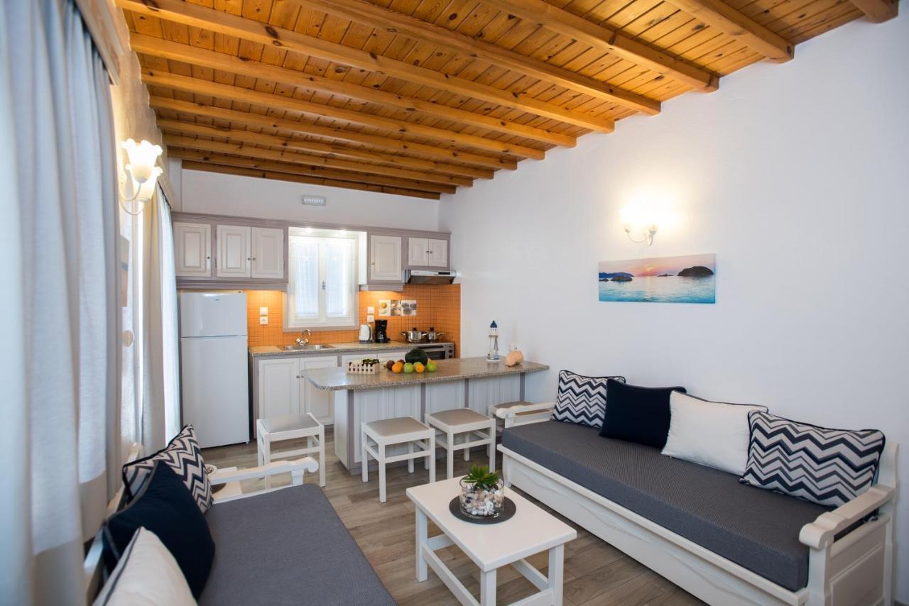 Filoxenia Apartments Ornos  Exterior photo