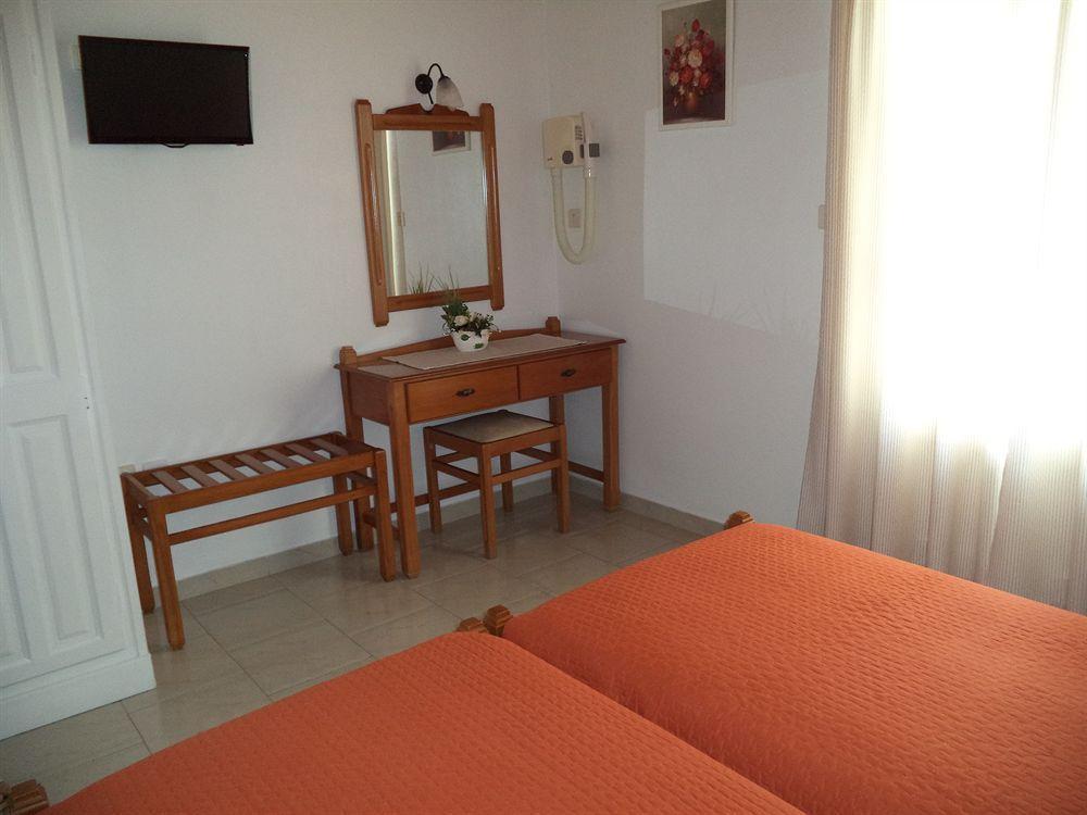 Filoxenia Apartments Ornos  Exterior photo