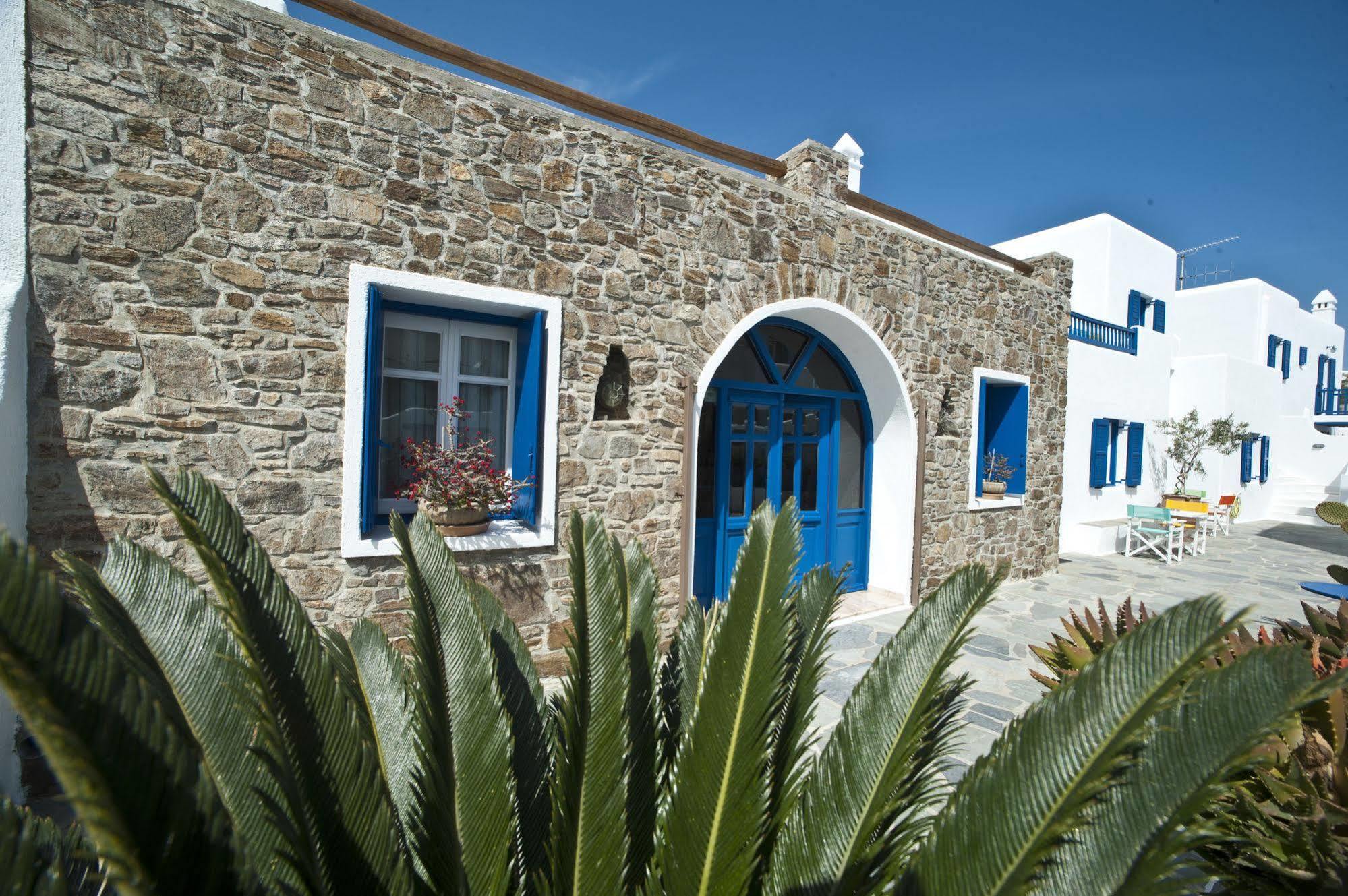 Filoxenia Apartments Ornos  Exterior photo